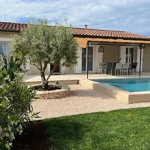 Provençale Avec Piscine Hébergement de vacances Saint-Andiol